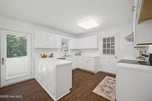413 Hickory Dr, Elizabeth City, NC 27909 - Photo 11