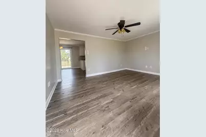 403 Oregon Trail, Hubert, NC 28539 - Photo 1