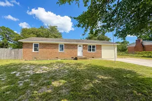 403 Oregon Trail, Hubert, NC 28539 - Photo 11