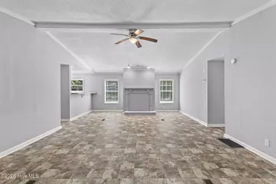 1133 Pickett Road #19, Jacksonville, NC 28540 - Photo 5