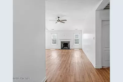 837 Dynasty Drive, Jacksonville, NC 28546 - Photo 5