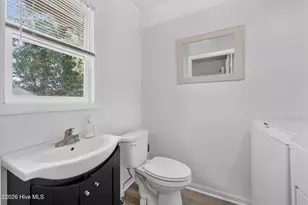 204 Saunders St, Hertford, NC 27944 - Photo 15