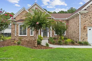 696 Donmovin Ct NW, Calabash, NC 28467 - Photo 3