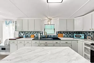 100 Clubhouse Road, Hertford, NC 27944 - Photo 5