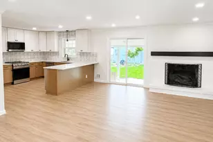 4622 Dean Dr, Wilmington, NC 28405 - Photo 3