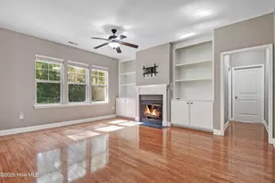 105 Birdsong Ct, Aberdeen, NC 28315 - Photo 3