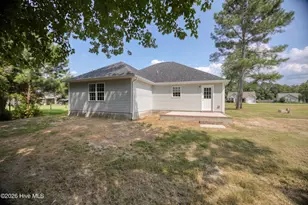 303 Big Tree Ln, Chinquapin, NC 28521 - Photo 33