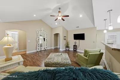 215 Preswick Drive, Rocky Point, NC 28457 - Photo 9