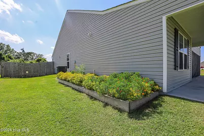 129 Backfield Place, Jacksonville, NC 28540 - Photo 3