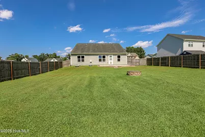 129 Backfield Place, Jacksonville, NC 28540 - Photo 35