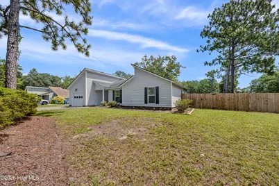 3415 Sparrow Hawk Court, Wilmington, NC 28409 - Photo 3