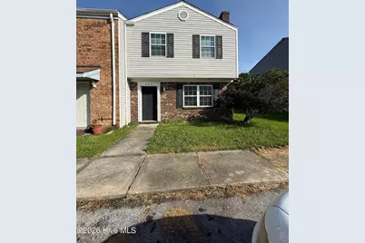 609 Myrtlewood Circle, Jacksonville, NC 28546 - Photo 1