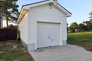 202 Castlebury Ln, Hubert, NC 28539 - Photo 49
