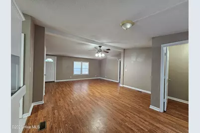 202 Castlebury Lane, Hubert, NC 28539 - Photo 9