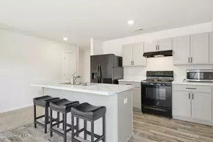 414 Hope Ln, Holly Ridge, NC 28445 - Photo 11