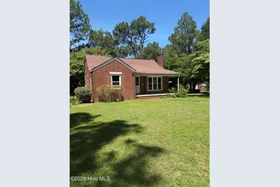 1203 N Poplar Street, Aberdeen, NC 28315 - Photo 3