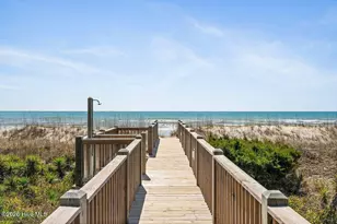 2506 Ocean Dr, Emerald Isle, NC 28594 - Photo 9