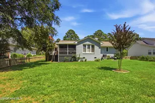 701 Plantation Dr, New Bern, NC 28562 - Photo 33