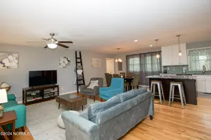 200 W Delaware Ave, Southern Pines, NC 28387 - Photo 7