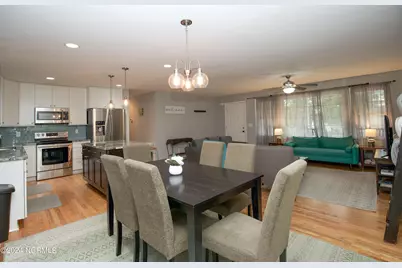 200 W Delaware Avenue, Southern Pines, NC 28387 - Photo 21