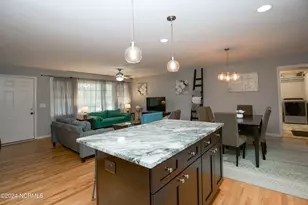 200 W Delaware Ave, Southern Pines, NC 28387 - Photo 19