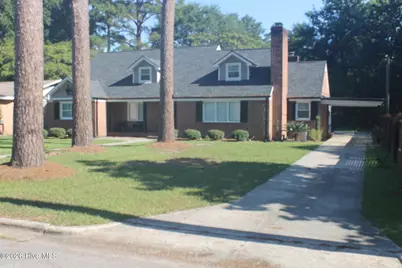 227 E College Street, Whiteville, NC 28472 - Photo 5