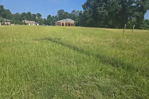 945 Benvenue Rd, Rocky Mount, NC 27804 - Photo 1