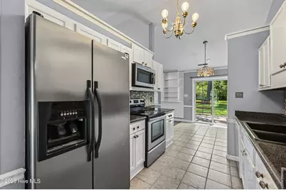 116 Hunting Green Drive, Jacksonville, NC 28546 - Photo 11