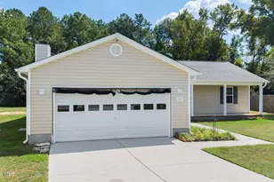 205 Concord Ln, Richlands, NC 28574 - Photo 3