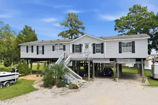 211 D Dr, Chocowinity, NC 27817 - Photo 1