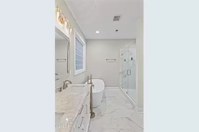 407 King Richard Court, Jacksonville, NC 28546 - Photo 11