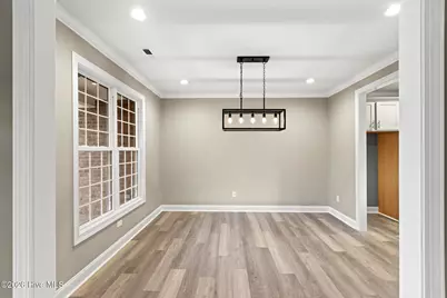 403 King Richard Court, Jacksonville, NC 28546 - Photo 3
