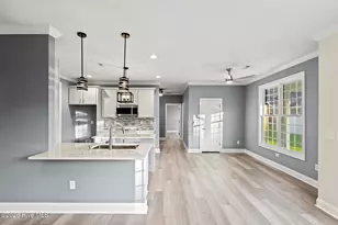 403 King Richard Ct, Jacksonville, NC 28546 - Photo 9