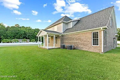 403 King Richard Court, Jacksonville, NC 28546 - Photo 43