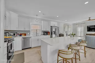 400 Sumter Ave, Carolina Beach, NC 28428 - Photo 5