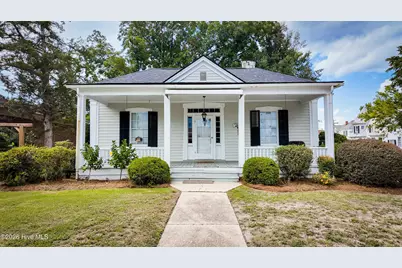 204 W Main Street, Clinton, NC 28328 - Photo 1