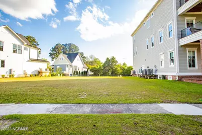 805 E Front Street, New Bern, NC 28560 - Photo 1