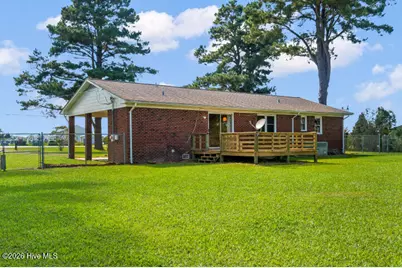 22367 Nc Highway 55, Oriental, NC 28571 - Photo 9