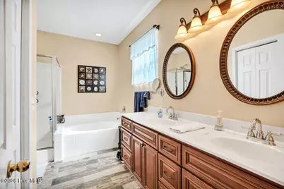5229 Shipmast Way, Southport, NC 28461 - Photo 21