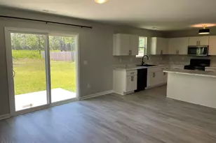 870 Golfview Rd, Southport, NC 28461 - Photo 5