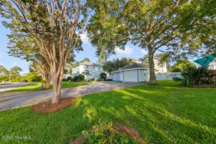 904 1st Ave, Oriental, NC 28571 - Photo 13