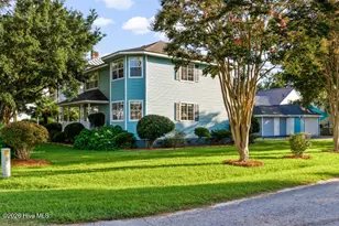 904 1st Ave, Oriental, NC 28571 - Photo 9