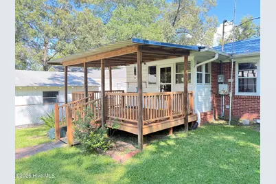 501 N Chestnut Street, Mount Olive, NC 28365 - Photo 23