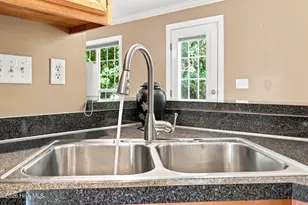 648 Alexandria Ln, Winterville, NC 28590 - Photo 15