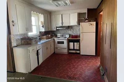 5806 Roseland Drive, Wilmington, NC 28409 - Photo 17