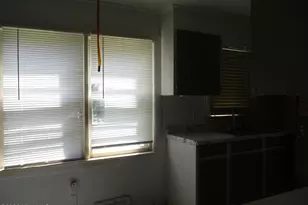 700 Jones Ave, Kinston, NC 28501 - Photo 11