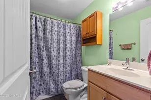 1403 Pirates Lndg Dr, Beaufort, NC 28516 - Photo 11