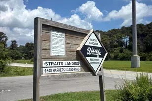 1422 Harkers Island Rd, Beaufort, NC 28516 - Photo 47