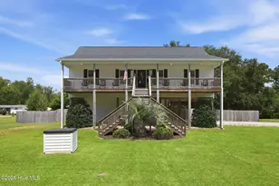 1422 Harkers Island Rd, Beaufort, NC 28516 - Photo 31