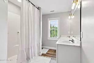 1422 Harkers Island Rd, Beaufort, NC 28516 - Photo 19